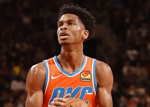 使得她一举 使得她一举